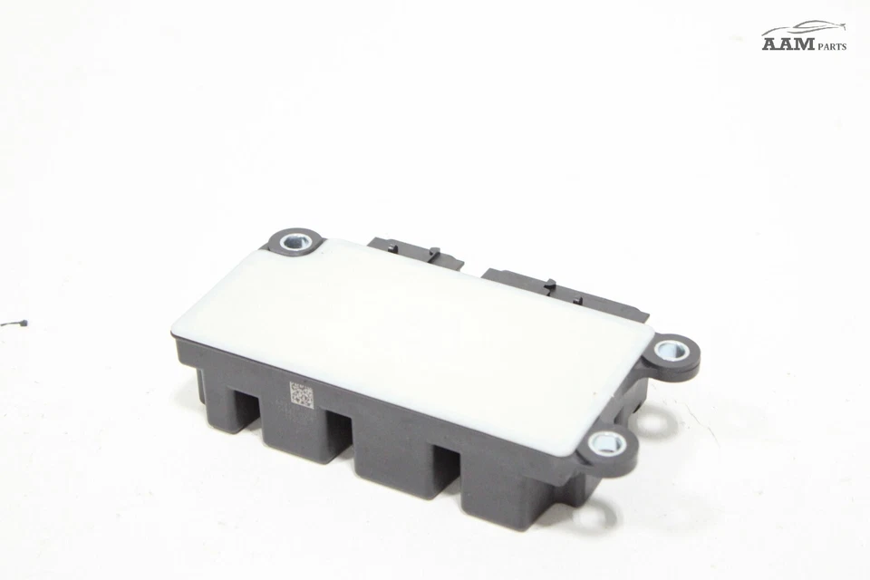 2020 CADILLAC CT4 RESTRAINT DIAGNOSTIC COMPUTER CONTROL MODULE UNIT OEM - Image 3 of 4