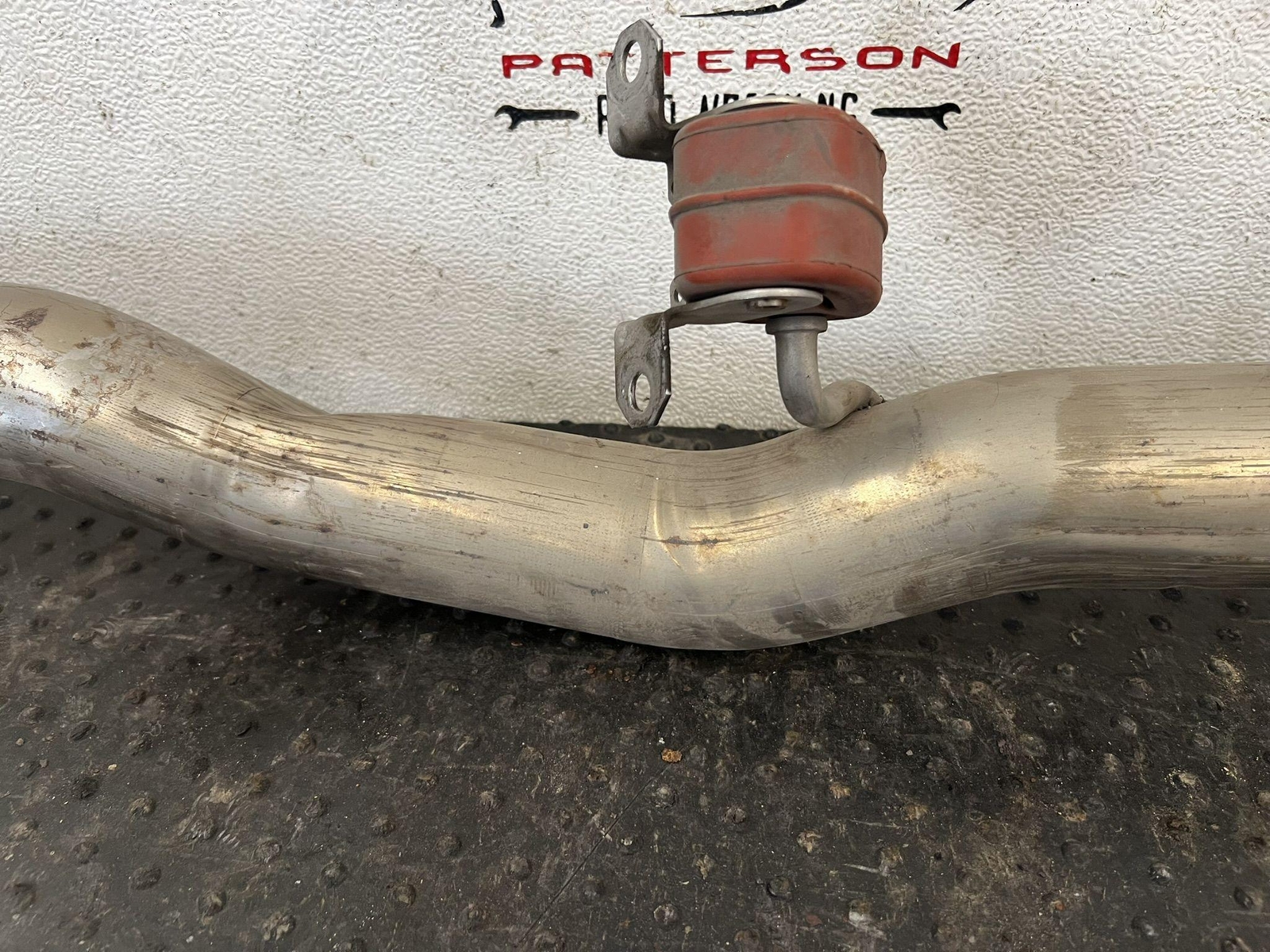 03-10 BENTLEY CONTINENTAL GT REAR PASSENGER EXHAUST TAIL MID DOWN PIPE MUFFLER