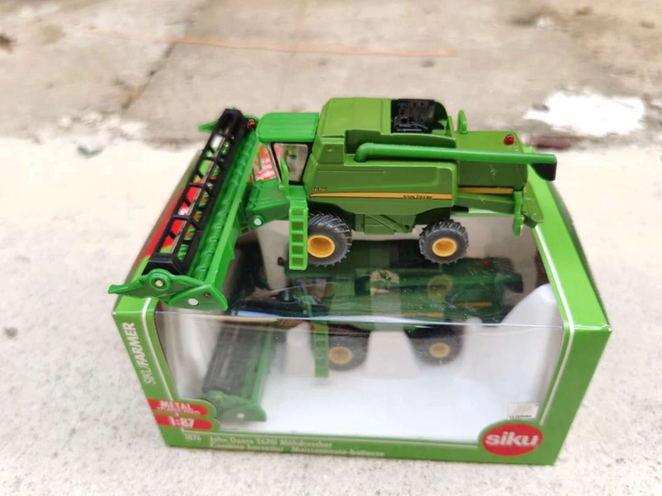 Cosechadora Siku 1876 1/87 Granjero John Deere T670i Juguetes Diecast Modelo Regalo Foto 2 de 4