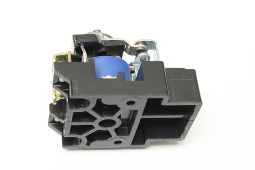 Relé OMRON MGN2C-AC240 TÉRMINO DE TORNILLO 240VAC 30A 1170 OHM DPDT Qty-1 - Imagen 3 de 3