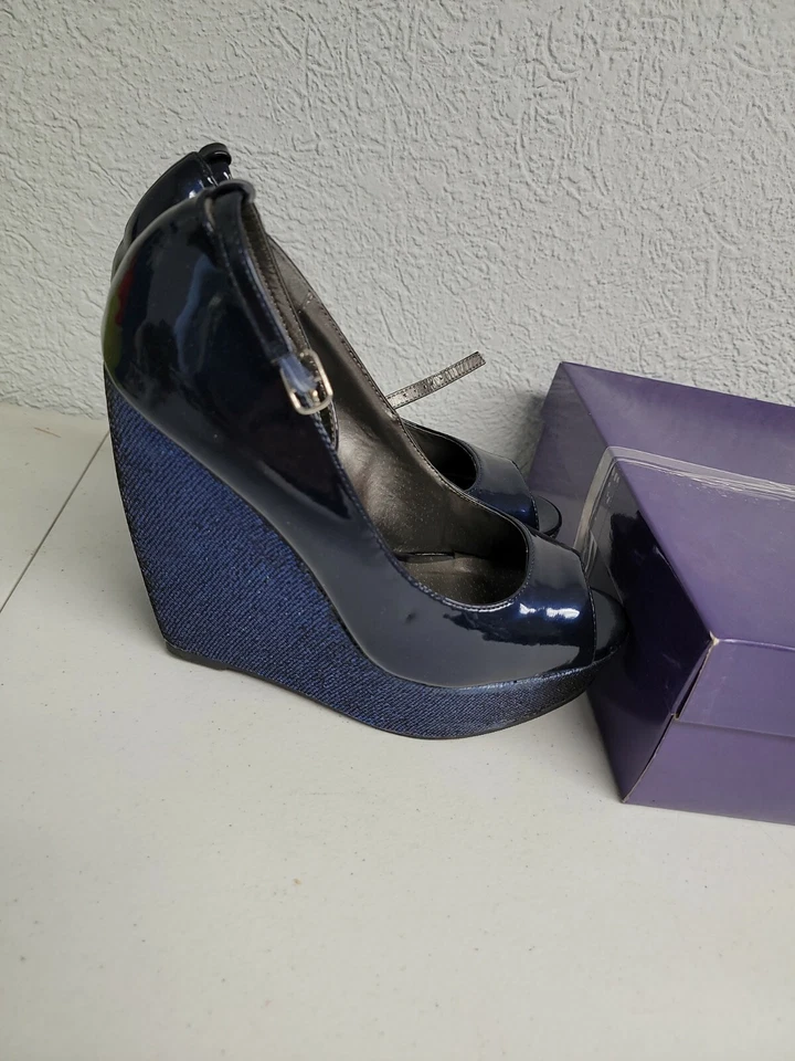 NUEVOS ZAPATOS DE SALÓN MUJER MADDEN GIRL CUPÉ PLATAFORMA BRILLO AZUL PEEP TOE 9.5 Foto 2 de 4