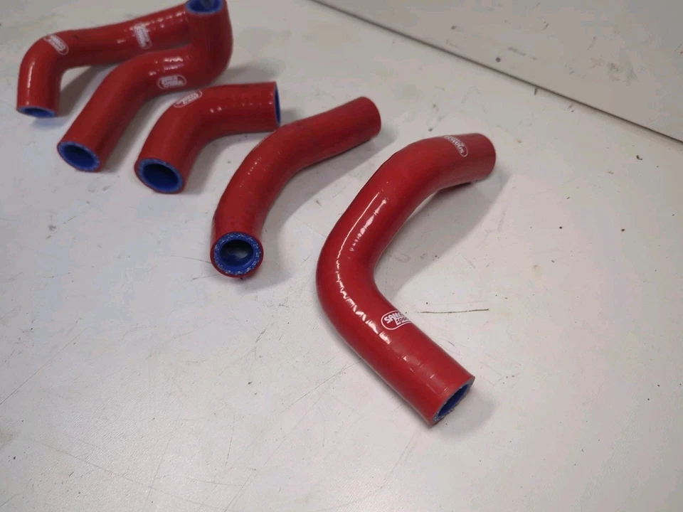 Juego de mangueras de silicona Husqvarna SM450R 2004 Samco Foto 2 de 3