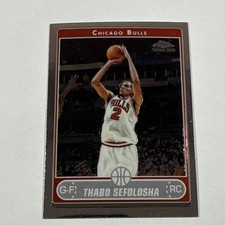 Topps Chrome Thabo Sefolosha #182 Chicago Bulls Rookie 2006-07 Basketball Card