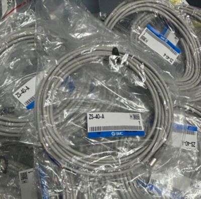 1pcs New SMC ZS-40-A Flow sensor cable