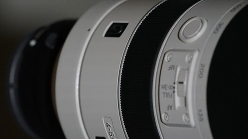 Sony 70-400mm F/4-5.6 G SSM II Lens SAL70400G2 A Mount EXC with lens caps, hood - Picture 10 of 19