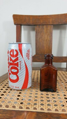 SMALL AMBER OWEN ILLINOIS BROWN VINTAGE BOTTLE WITH SAFETY TYPE CLOSURE THREAD