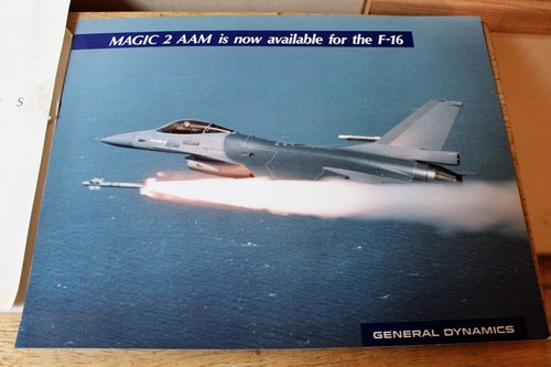ROYAL AIR FORCE YEARBOOK 1987/TAKE OFF 3/RED ARROWS 1989 - Picture 3 of 4