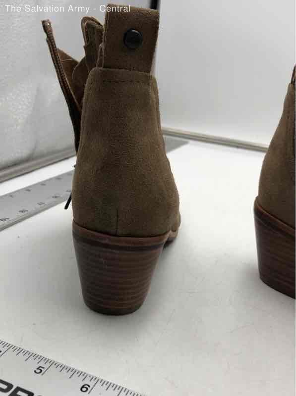 UGG Womens Kingsburg Tan Suede Side Zip Almond Toe Ankle Boots Size 7.5