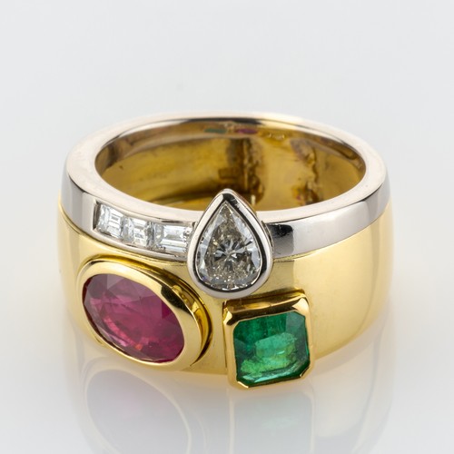 18k gold ring with 0.60ct diamonds, a 0.60ct emerald and a 2.0ct ruby - Picture 2 of 5