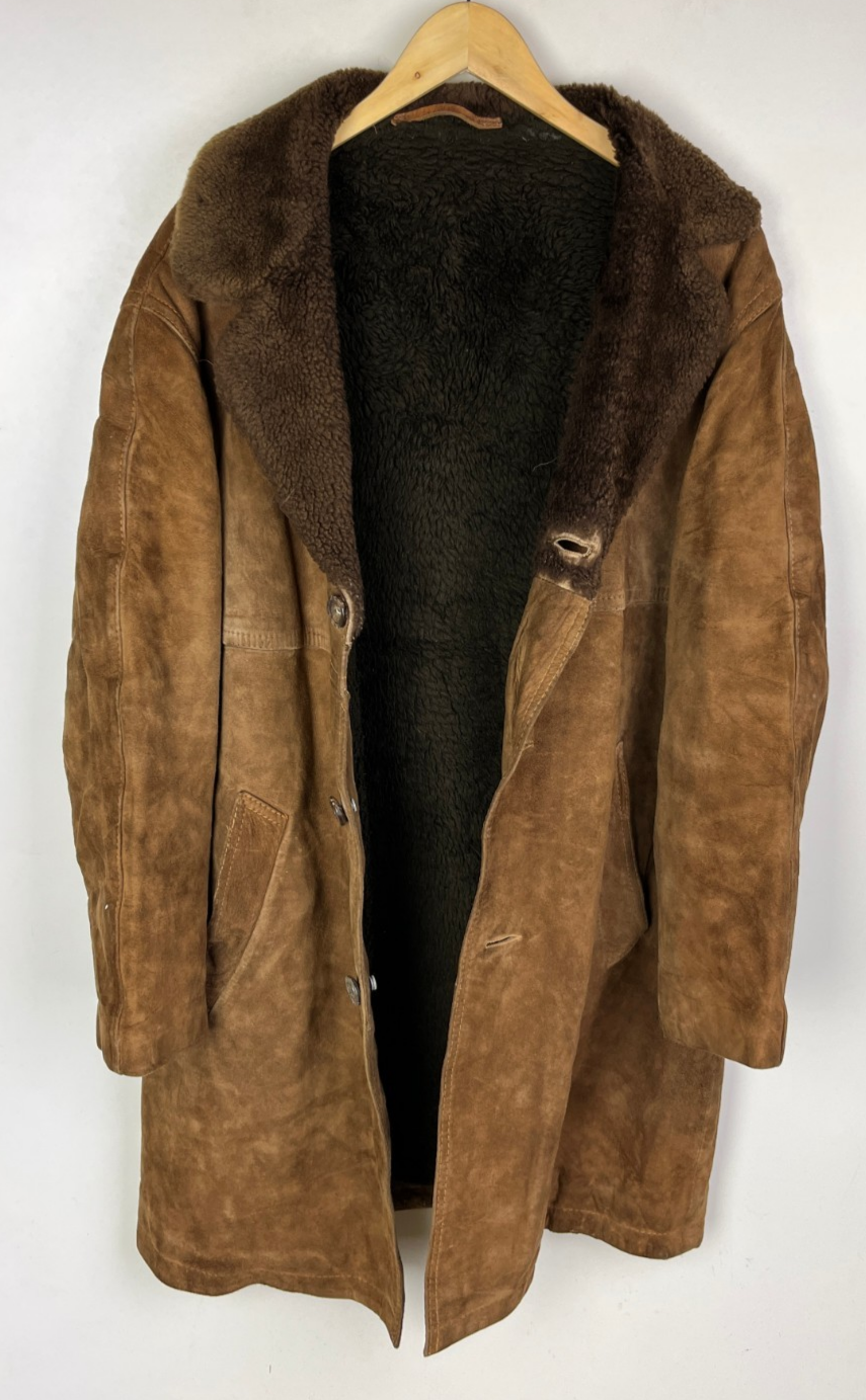 REAL SUEDE COAT Size Large 42