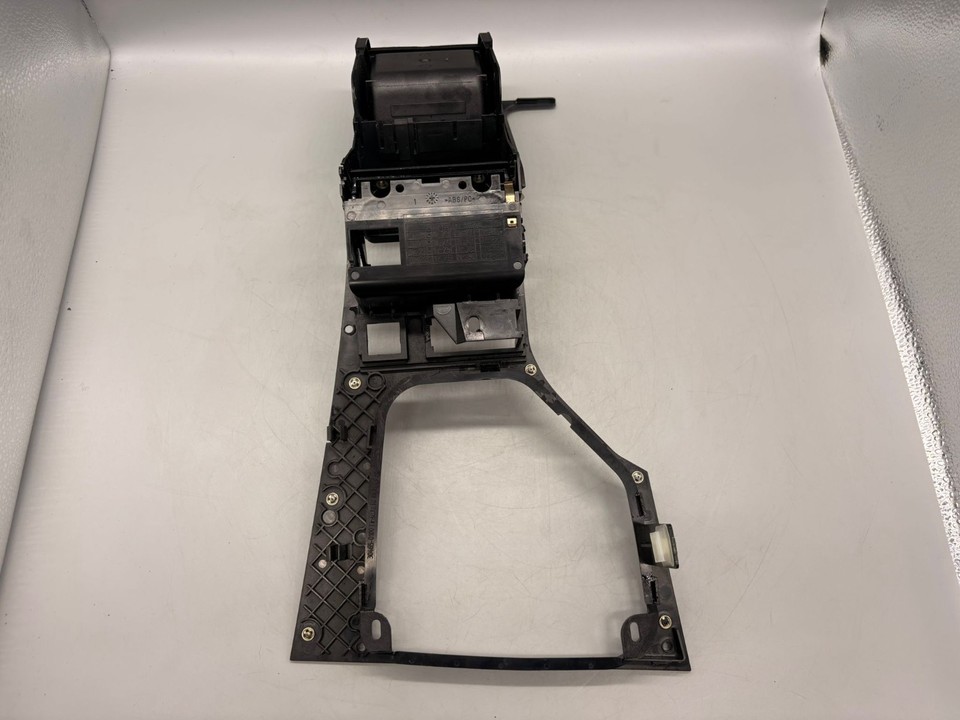 BMW 5 Series E39 2002- CENTRE TRIM PANEL WITH STORAGE 30465-0100
