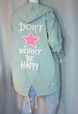 Oversized Wind Jacke Kapuze *Don´t worry be Happy* Matcha Grün 38,40,42,44 Neu