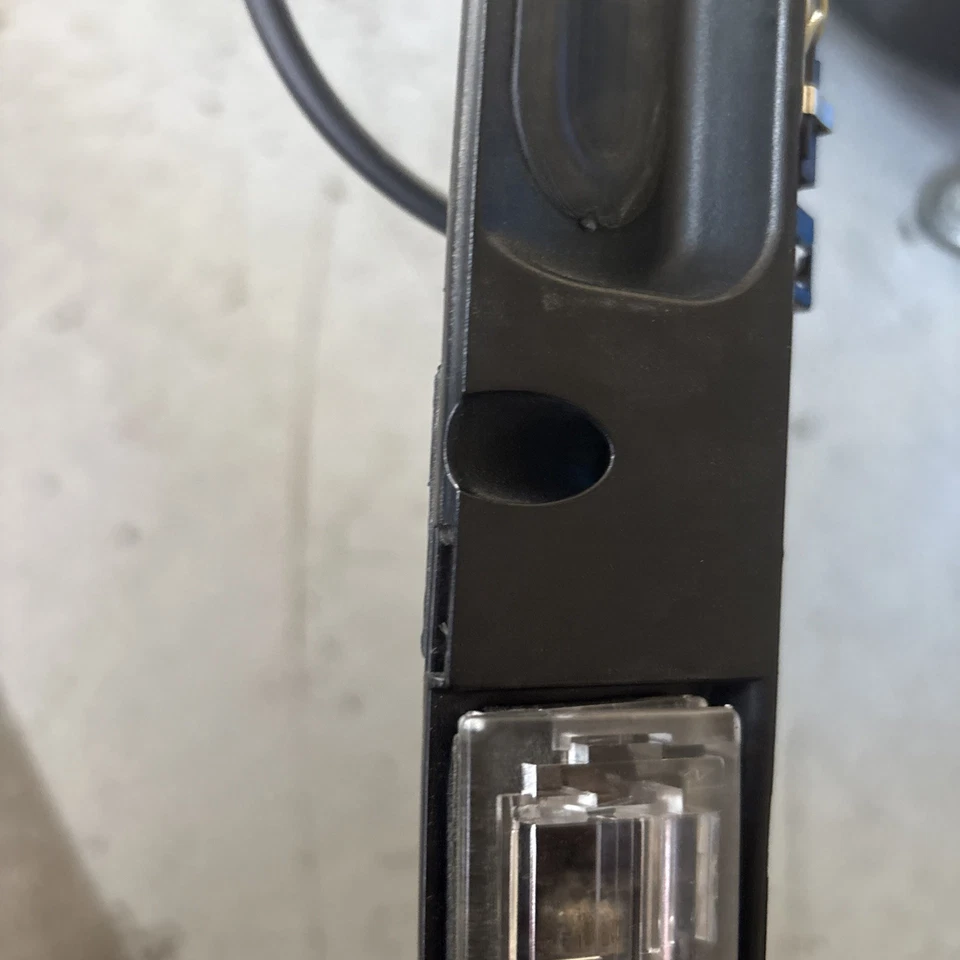 Manija trasera maletero para BMW E46 portón trasero con luces y botón Foto 3 de 4