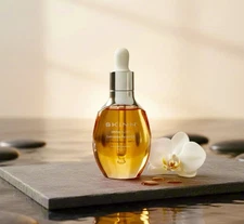 Skinn Divine Elixir Facial Oil With Manuka Honey + C (1oz) NEW SEALED