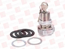 ALLEN BRADLEY 800T-H3122A / 800TH3122A (IN BOX)