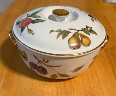 Vintage Evesham 1961 Royal Worcester Casserole Round Serving Bowl 8.5'' with Lid