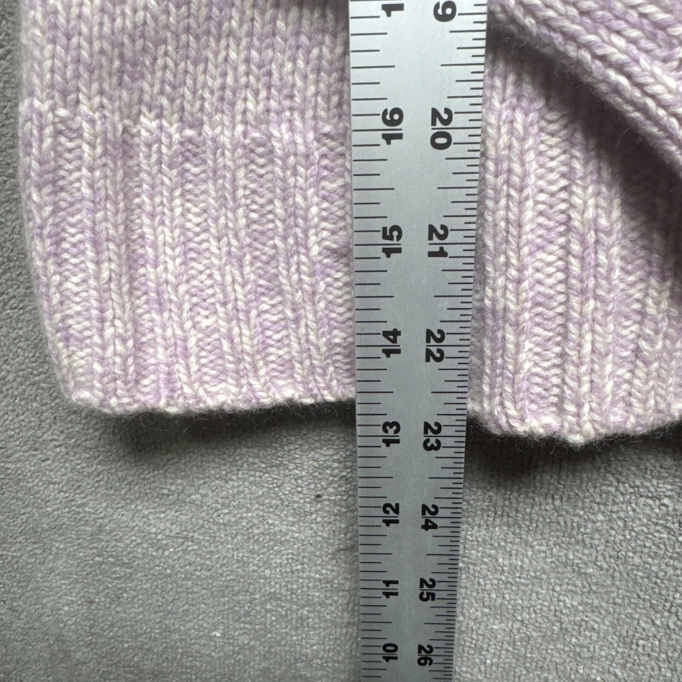 Suéter feminino lilás cashmere gola alta grande macio aconchegante clássico minimalista - Imagem 3 de 4