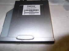 Samsung CD-Master 24E Model SN-124 IDE CD/DVD/CD-RW - Gateway Solo 3400