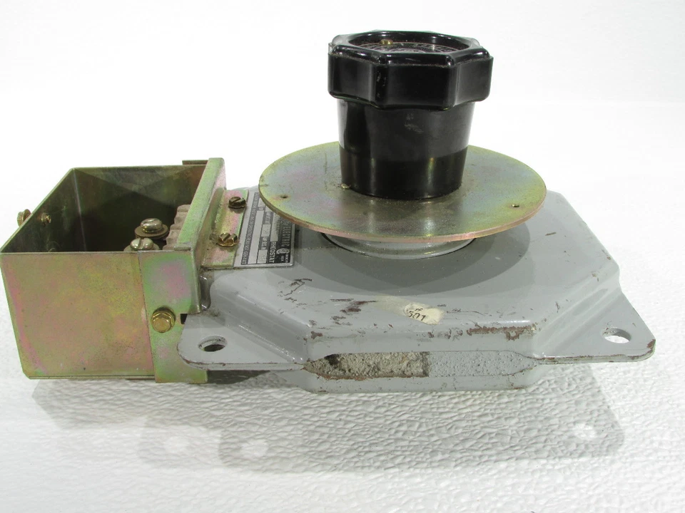 * GE 8070EA101AA457 РЕОСТАТ 162 ОМ 600 В - Изображение 4 из 4