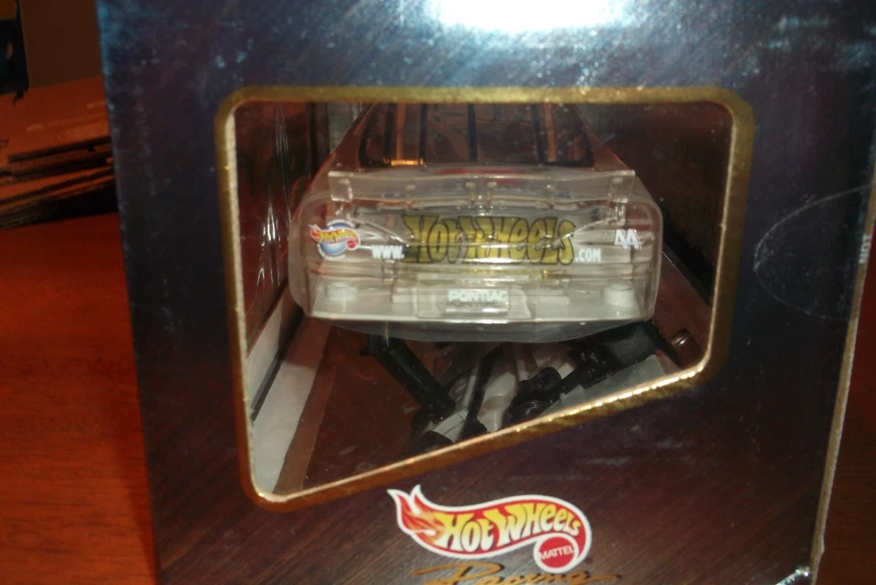 KYLE PETTY #44 HOT WHEELS SELECT TRANSPARENTE NASCAR HOT WHEELS CARRERAS 1:24 (59) Foto 4 de 4