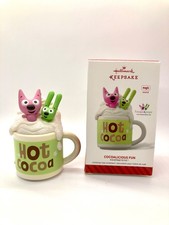 hoops&yoyo Keepsake's Hot Cocoa Christmas Ornament- still in box
