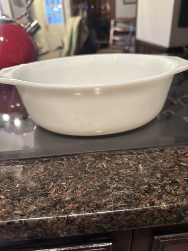 PYREX 1 1/2 QUART COOKING DISH WITH LID 11” X 4” WITH LID VERY GOOD CONDITION - Picture 4 of 5