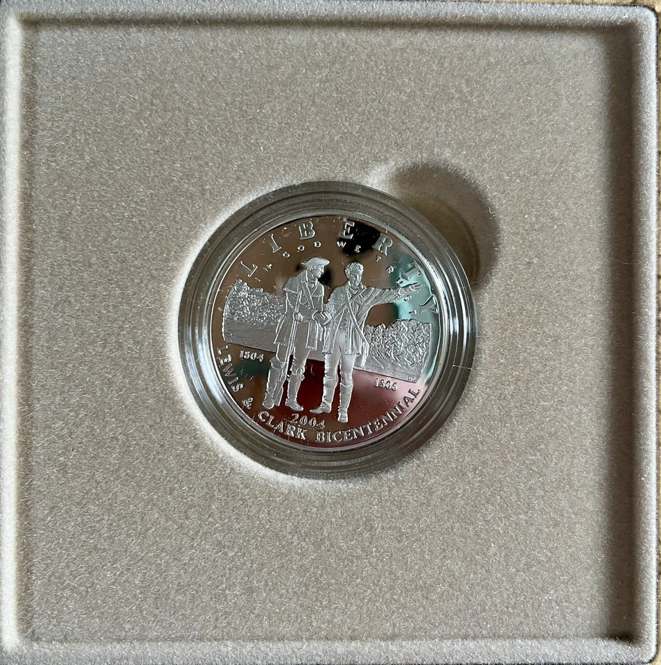 2004 US Mint Lewis & Clark Silver Coin & Pouch Set Lakota, Standing Rock Sioux - Image 3 of 4