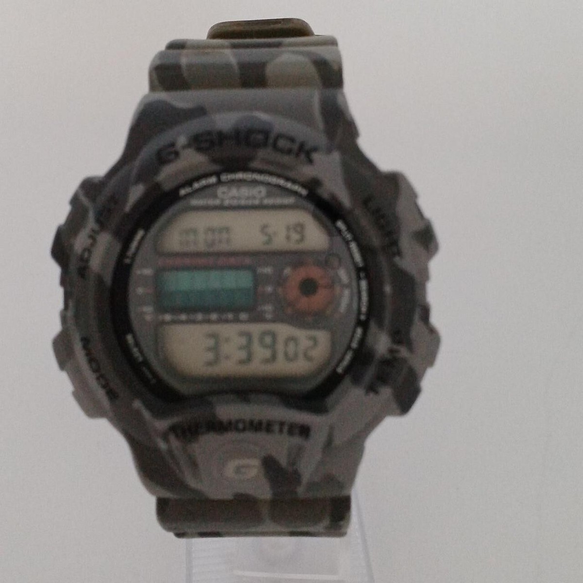 Casio DW-6100 G-Shock Quartz Men's Watch Gray Dial Digital Round