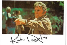 Kirk Douglas Autogramm signed 10x15 cm Karteikarte mit Magazinbild