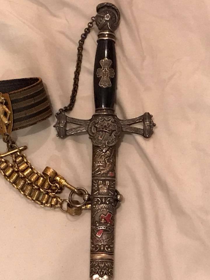 Picture 3 of 12
