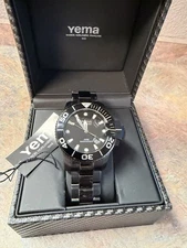 YEMA Sous Marine Automatic YMHF0303 Black 300M Display back diver