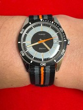 Orologio Timex elettrico vintage anni 60 70 elettromeccanico data funzionante