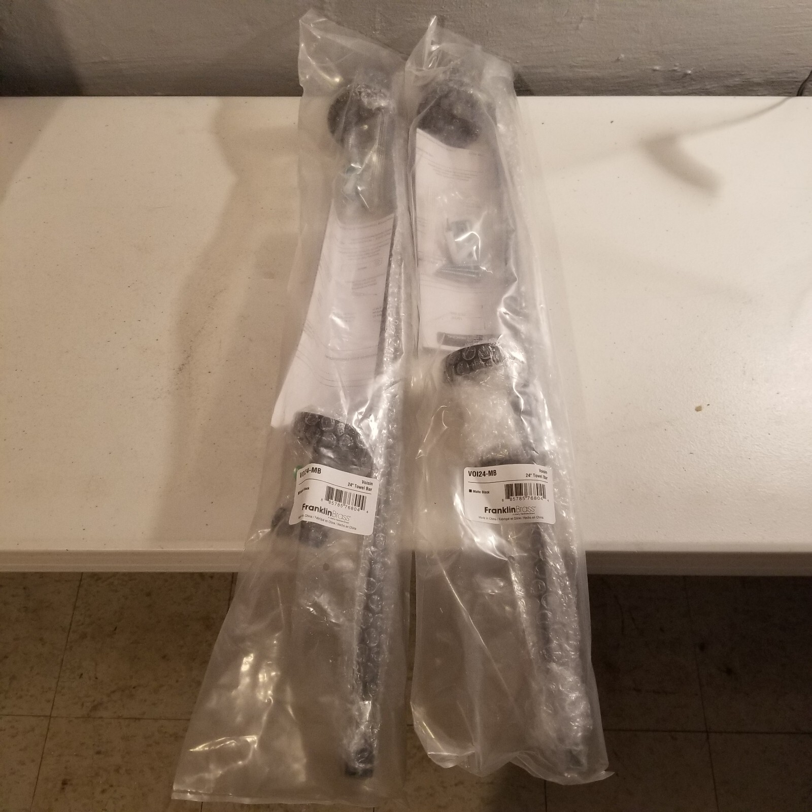 Bar In Matte Black Voi24-mb Pair Quantity (2)