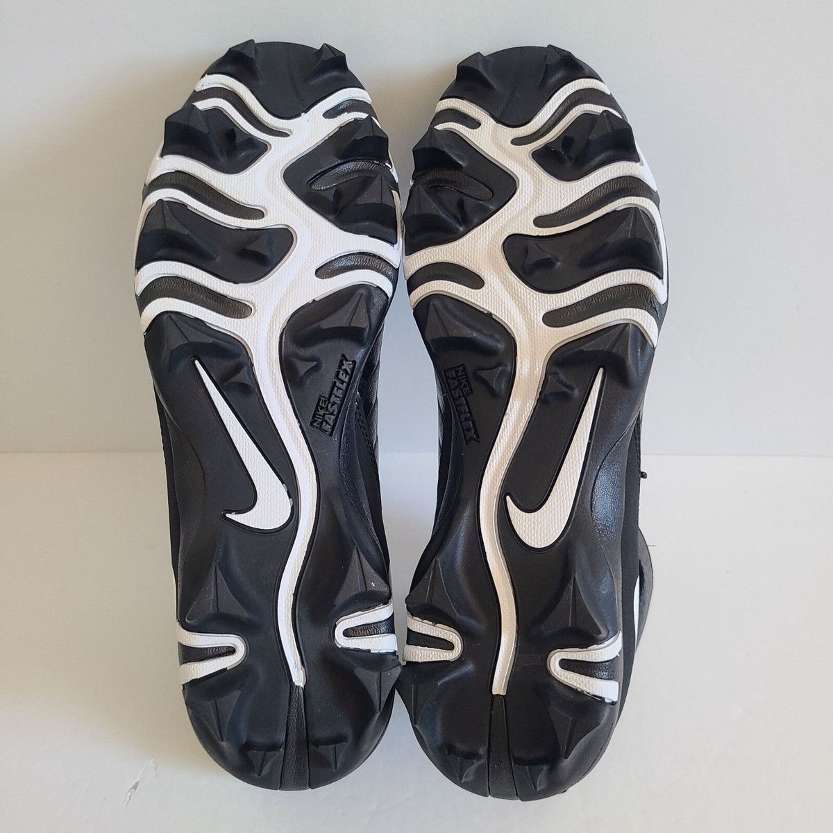 NEW Nike Force Savage 2 Shark Football Cleats BV0151-001 Size 9 Wide Black Nike Force Savage Shark 2 Football Cleats Mens 9 W WIDE  main image 3