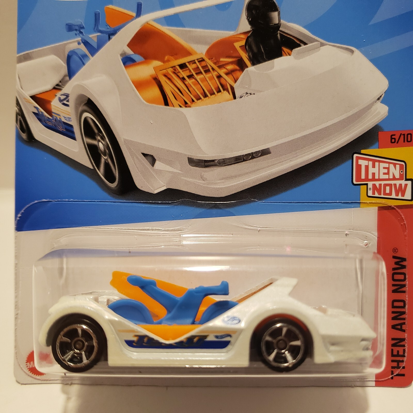 HOT WHEELS 2024 DEORA III WHITE 221/250 HTC70 LETS RACE NETFLIX SHOW SEALED