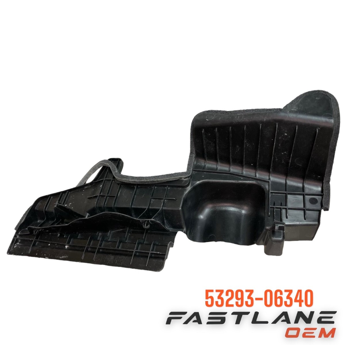 オートラン 2015-2017 TOYOTA CAMRY RIGHT RADIATOR SUPPORT AIR DEFLECTOR NEW