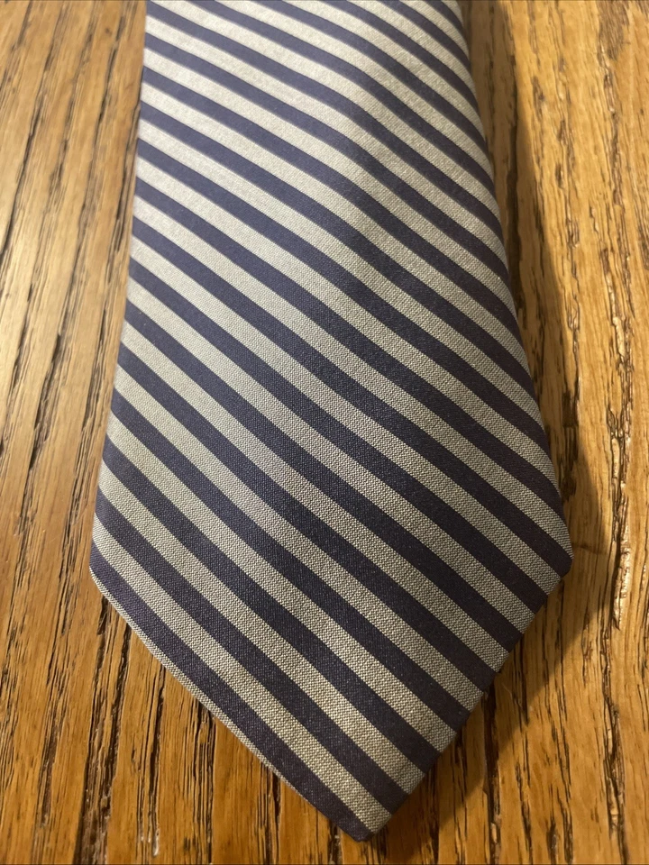 Corbata a Rayas Pierre Cardin Alta Costura De Colección Usada en Excelente Condición para Hombre Hecha en Italia Foto 2 de 4