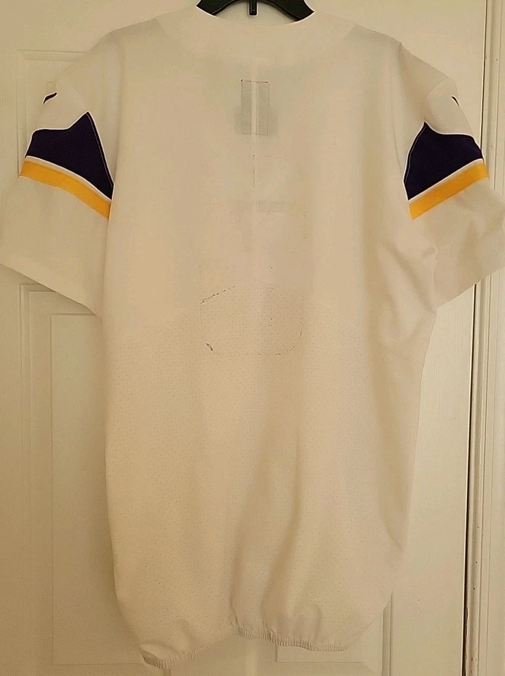 Camiseta deportiva 100 % auténtica 2017 Nike Minnesota Vikings Team emitida en juegos usada L 46 Foto 2 de 4