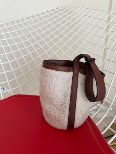 YVES SALOMON 2024AW Mini Bucket Bag Off-White Fur