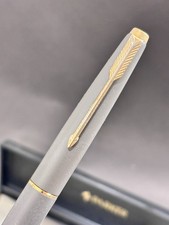 NOS — PARKER 45 LIGHT GREY LACQUERED ARGENTINA (BFP696) — fountain pen for sale on Nibfolio — photo 2