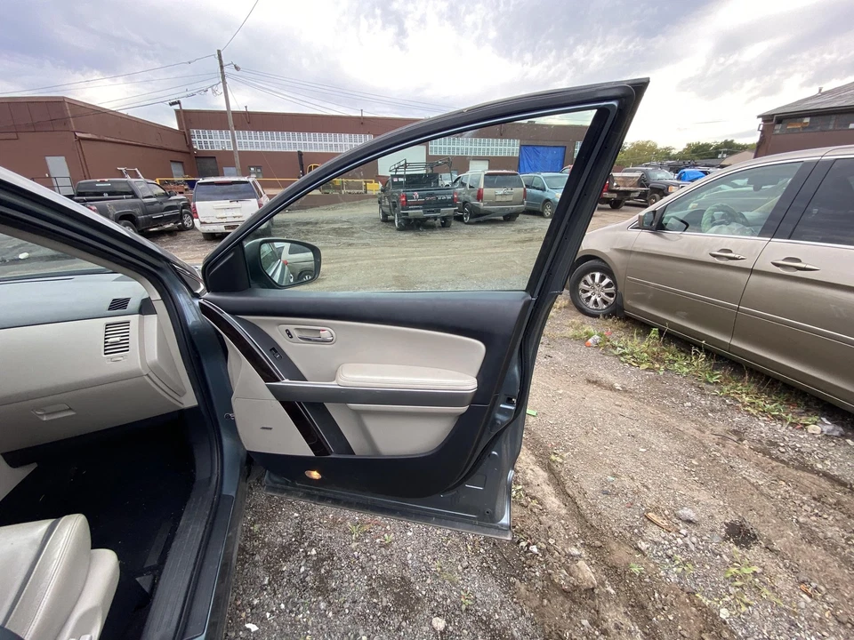 Used Front Right Door Assembly Front fits: 2010 Mazda CX-9 Front Right Grade A Foto 4 de 4