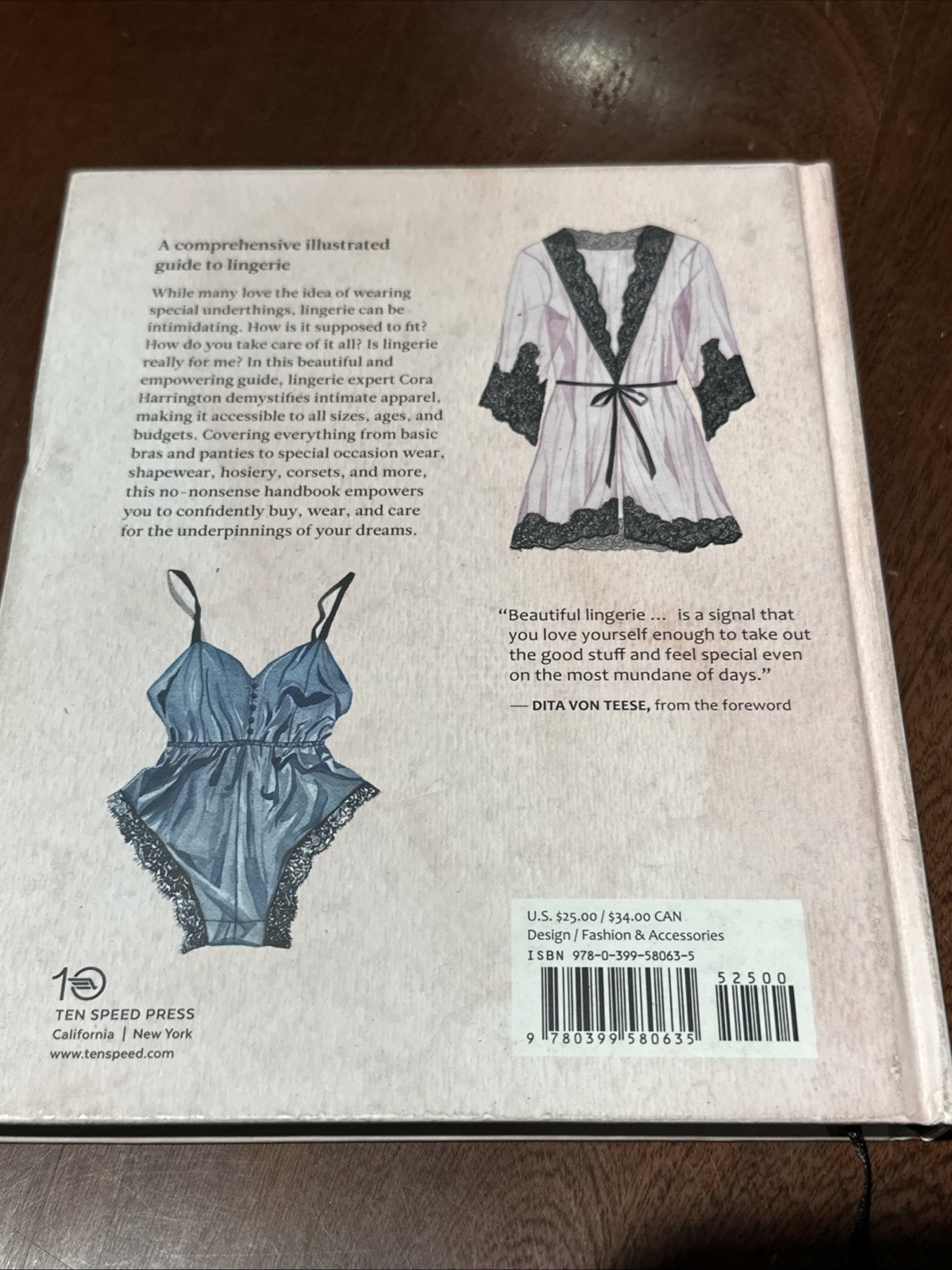 In Intimate Detail: How to Choose, Wear, and Love by Cora Harrington HC B12225