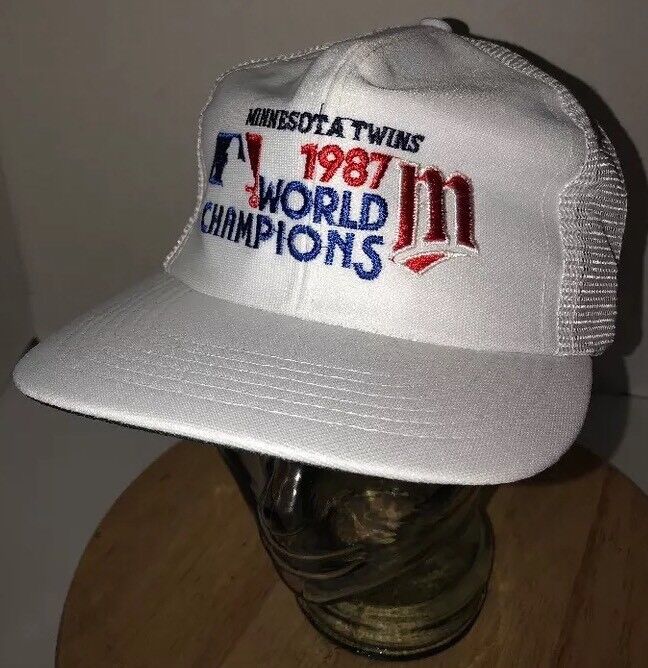 Vintage MINNESOTA TWINS 1987 World Champions 80s White