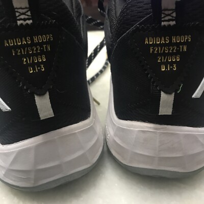 Adidas hoops D.O.N gold metal f21/s22 Size 11.5 - adidas Hoops D.O.N. Issue #3 Gold Medal 2021 F21  main image 3