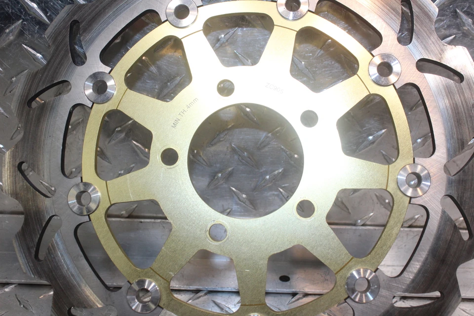 2003 铃木 GSXR1000 前制动盘电机 59210-18G20 (5.04 毫米) — 第 2/4 张图片