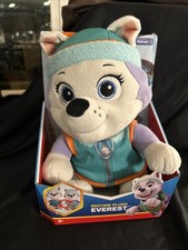 Paw Patrol Bedtime Plush Everest Stuffed Animal 10.5" Dog with Reversible Outfit