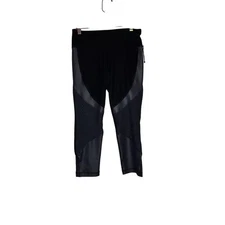 NWT 90 degrees by reflex black Capri leggings size small 