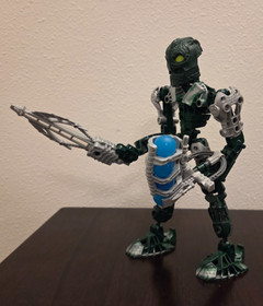 LEGO Bionicle Inika TOA JALLER, TOA HAHLI & TOA KONGU, 100% Complete w/ Booklets