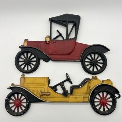 Vintage MIDWEST Co Cast Aluminum Cars Wall Art Plaque Set Of 2 READ DESCRIPTION