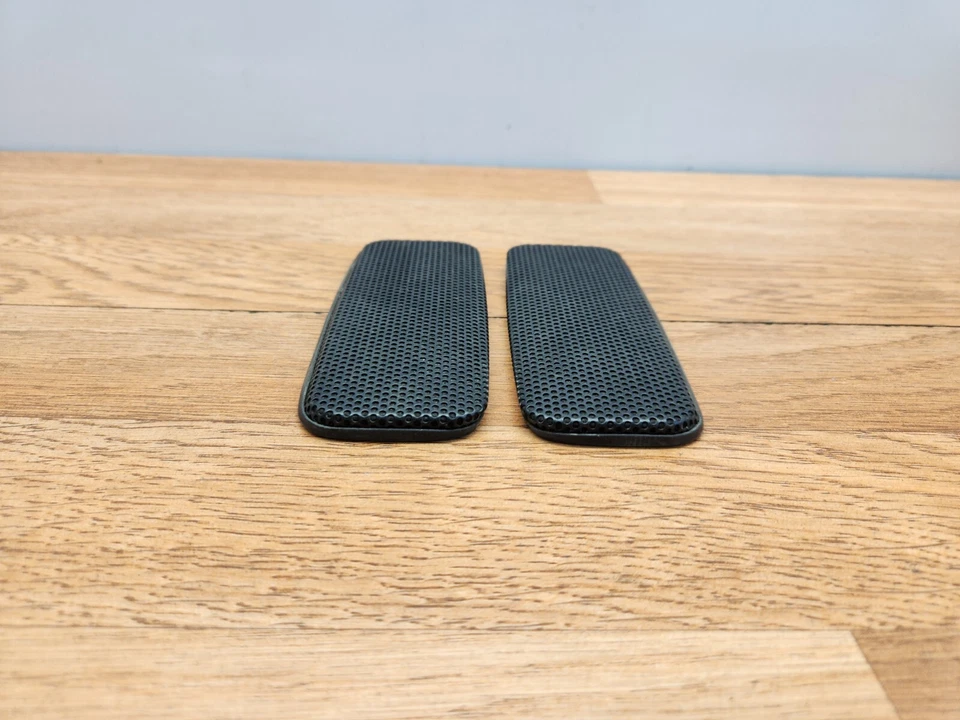 ✅JUEGO DE CUBIERTA DE ALTAVOZ TWEETER IZQUIERDO DERECHO ESTANTE PAQUETE TRASERO BMW E28 528e 533 535 fabricante de equipos originales Foto 3 de 4